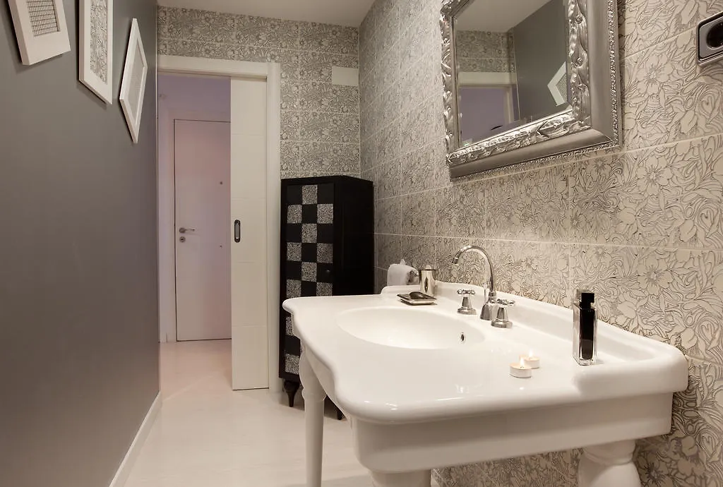 شقة Click&Flat Luxury Tetuan برشلونة إسبانيا